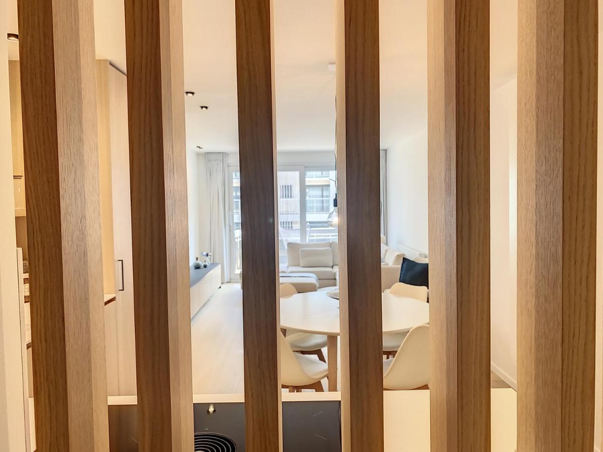 Vakantieappartement 'De Strandjutter' te Oostduinkerke Buitenkant foto